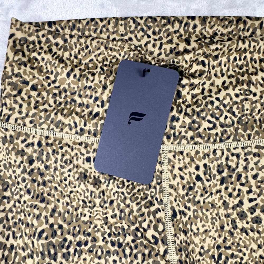 NWT Fabletics PowerHold Define Split Hem Pant Leopard Print High Waist Leggings - Picture 4 of 14